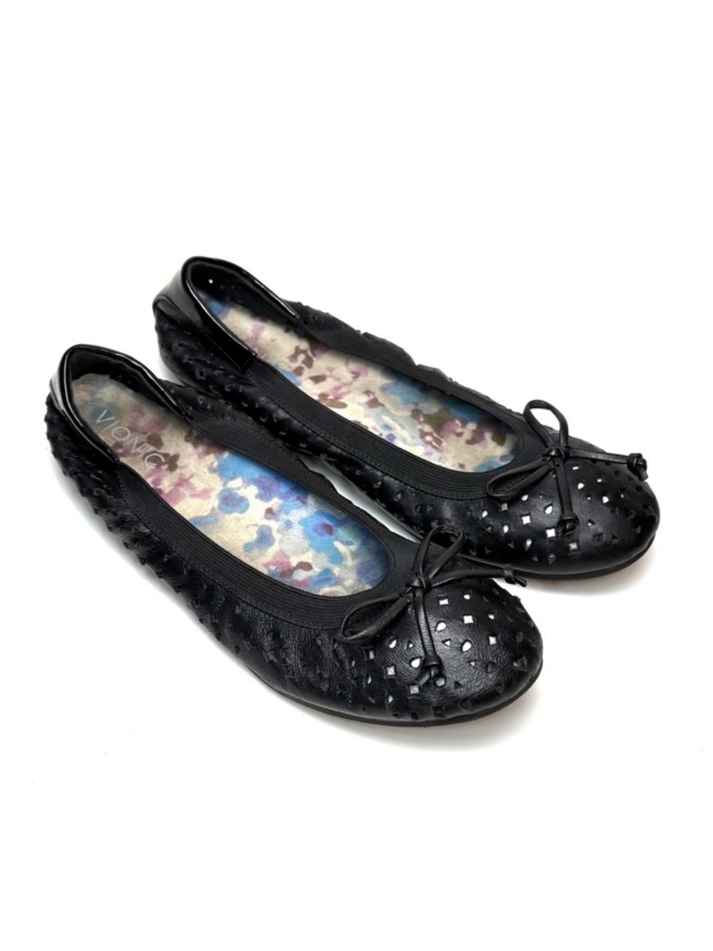 Vionic Black Leather Perforated Flats | 9